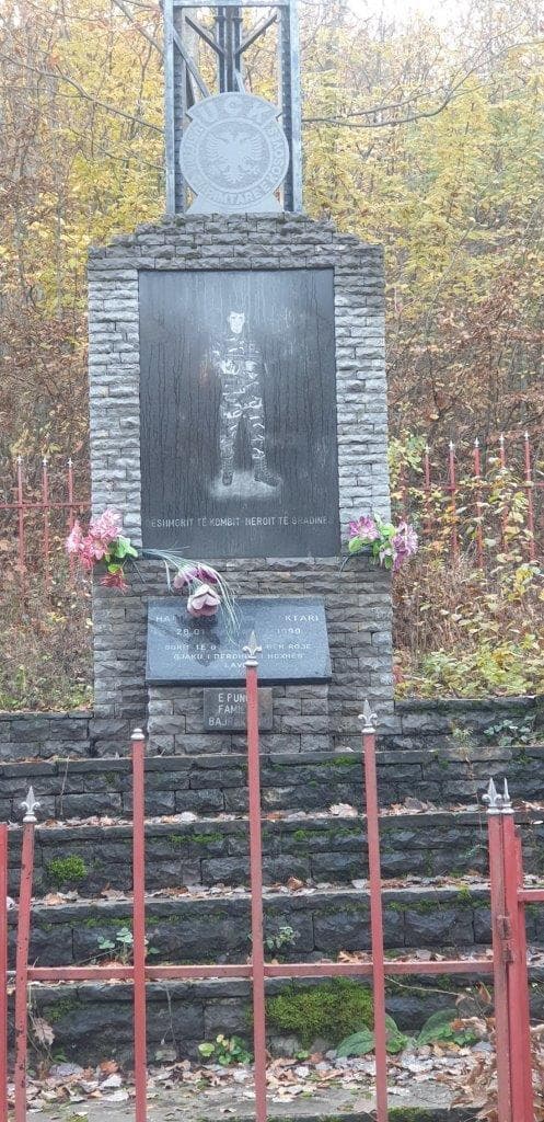 Photo 1