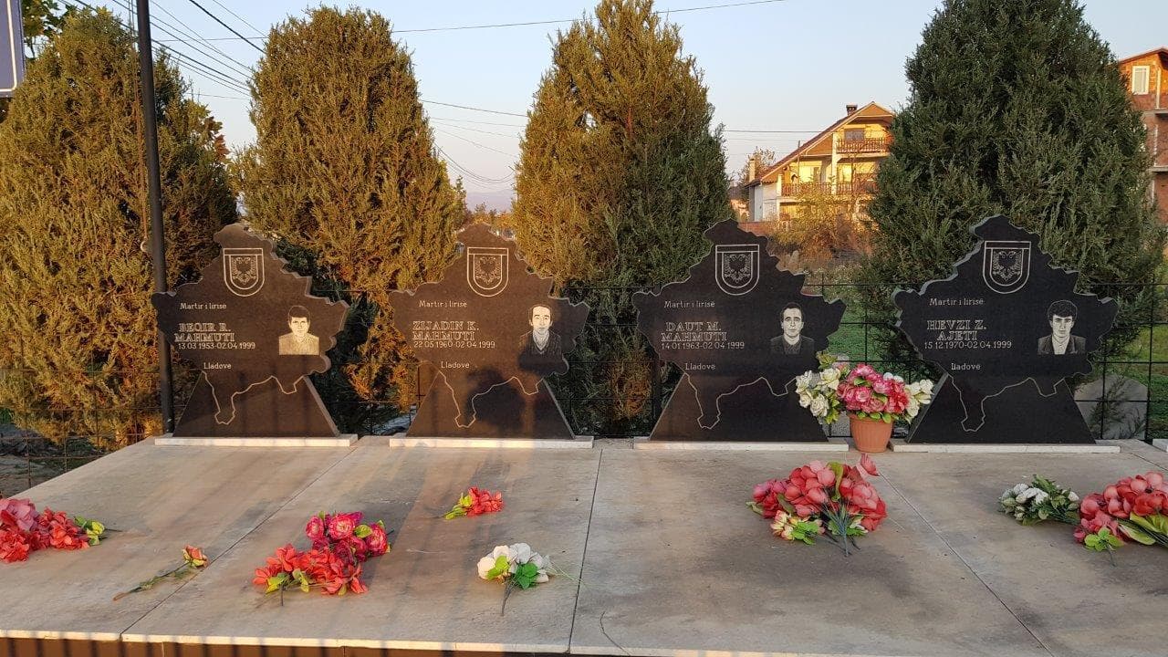 Photo 1
